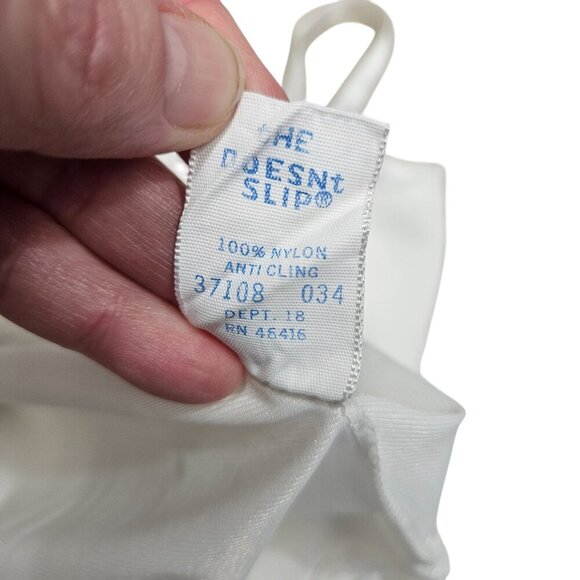 Vintage Sears The Doesn't Slip Womens White Nylon Camisole Slip Size 34‎ Basic - Picture 4 of 8